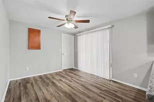 6404 Freedom Ct, Tampa, FL 33634 - Photo 11