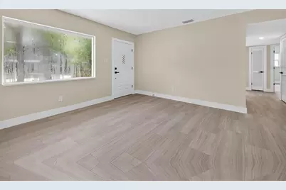 413 Country Club Drive, Oldsmar, FL 34677 - Photo 3