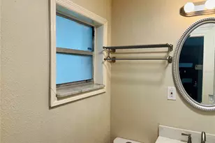 1218 Kingston Ave, Orlando, FL 32807 - Photo 13
