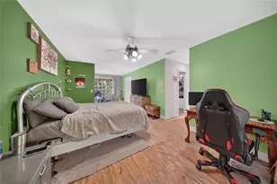 908 Oak Hollow Pl, Brandon, FL 33510 - Photo 55