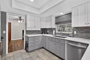 6313 Wynglow Ln, Orlando, FL 32818 - Photo 15