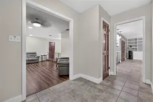 6313 Wynglow Ln, Orlando, FL 32818 - Photo 11