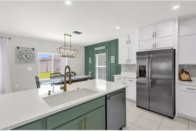 35179 Brienne Street, Zephyrhills, FL 33541 - Photo 15
