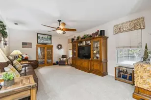1900 Griff Wood Ct, Saint Cloud, FL 34772 - Photo 19
