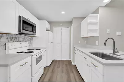 8915 Latrec Avenue #2311, Orlando, FL 32819 - Photo 5