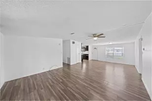 1148 Mary Frances Dr, Kissimmee, FL 34741 - Photo 9