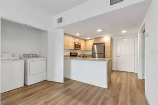 1220 Southstation Pl, Orlando, FL 32809 - Photo 7