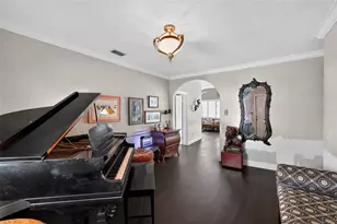 4204 S Renellie Dr, Tampa, FL 33611 - Photo 9