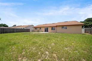 7853 Kensingham Ct, Orlando, FL 32835 - Photo 31