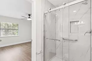 12441 Orangewood Cir, Tavares, FL 32778 - Photo 21