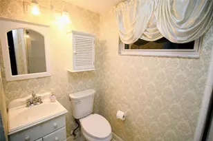 1033 Glenham Dr NE, Palm Bay, FL 32905 - Photo 5