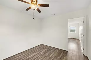 12324 Streambed Dr, Riverview, FL 33579 - Photo 17