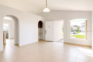 508 Pointe Allyson Way, Orlando, FL 32825 - Photo 3