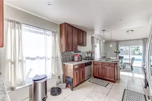 7813 Turkey Oak Ln, Kissimmee, FL 34747 - Photo 9