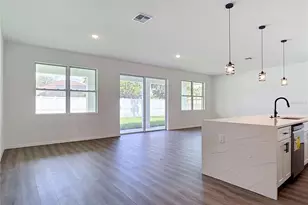 1081 McCrory St, North Port, FL 34286 - Photo 11