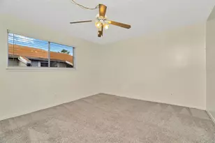 6320 Newtown Cir, Tampa, FL 33615 - Photo 21