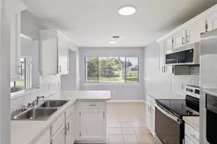940 Forest St NE, Palm Bay, FL 32907 - Photo 7