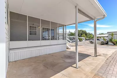 300 Sky Crest Loop, Davenport, FL 33837 - Photo 3