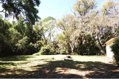 2024 Dixie Avenue, Eustis, FL 32726 - Photo 3