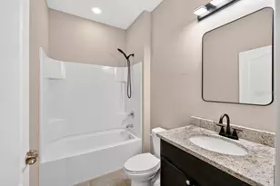 736 E Victoria Trails Blvd, Deland, FL 32724 - Photo 25