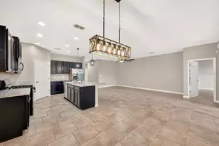 736 E Victoria Trails Blvd, Deland, FL 32724 - Photo 9