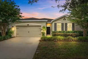 736 E Victoria Trails Blvd, Deland, FL 32724 - Photo 1