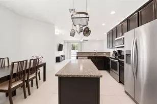 1136 E 10th St, Apopka, FL 32703 - Photo 7