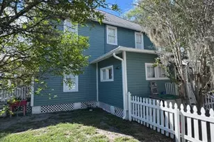 201 E Voorhis Ave, Deland, FL 32724 - Photo 31