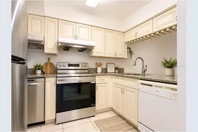 123 Scottsdale Square #123, Winter Park, FL 32792 - Photo 3
