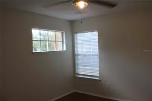 10579 Satinwood Cir, Orlando, FL 32825 - Photo 13