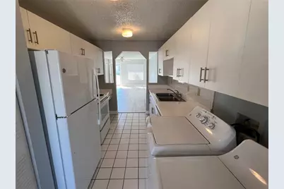 605 Ridge Terrace #605, Winter Haven, FL 33881 - Photo 9