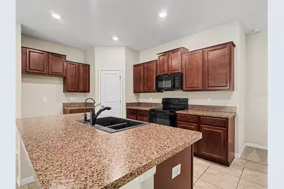 16803 Peaceful Valley Drive, Wimauma, FL 33598 - Photo 11