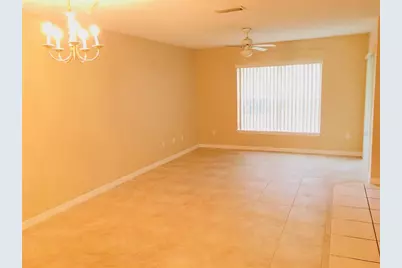 2764 Club Cortile Circle, Kissimmee, FL 34746 - Photo 3