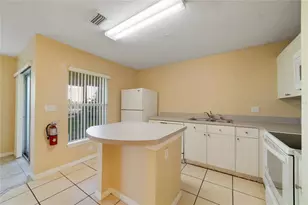 2764 Club Cortile Cir, Kissimmee, FL 34746 - Photo 5