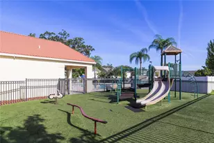 2764 Club Cortile Cir, Kissimmee, FL 34746 - Photo 25