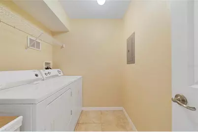 2764 Club Cortile Circle, Kissimmee, FL 34746 - Photo 15
