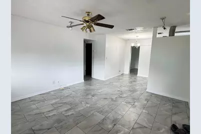 9401 57th Street N, Pinellas Park, FL 33782 - Photo 19