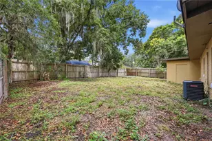 615 Danvers St, Eustis, FL 32726 - Photo 17