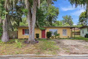 615 Danvers St, Eustis, FL 32726 - Photo 3