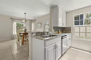 809 N Fern Creek Ave, Orlando, FL 32803 - Photo 9