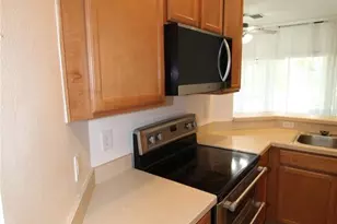 10963 Savannah Wood Dr, Orlando, FL 32832 - Photo 9