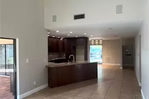3109 Reseda Ct, Tampa, FL 33618 - Photo 7