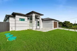 1512 Leroy Ave, Lehigh Acres, FL 33972 - Photo 3