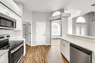 4924 Canterbury Dr, Land O Lakes, FL 34639 - Photo 13