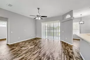 4924 Canterbury Dr, Land O Lakes, FL 34639 - Photo 7