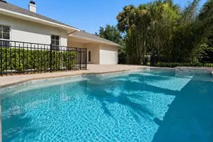 1215 Gray Ct, Eustis, FL 32726 - Photo 13