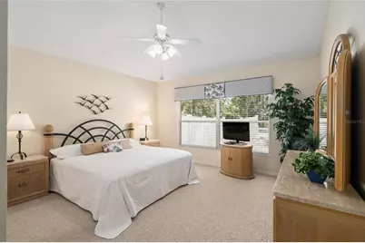 17239 SE 84th Knight Avenue, The Villages, FL 32162 - Photo 11