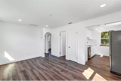 2027 30th Avenue N #TOP UNIT, Saint Petersburg, FL 33713 - Photo 5