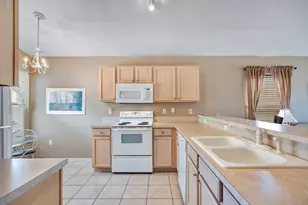 144 Seville Pointe Ave, Orlando, FL 32807 - Photo 7