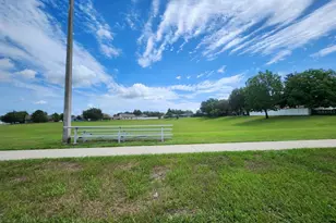 4475 Caicos Dr, Tavares, FL 32778 - Photo 53